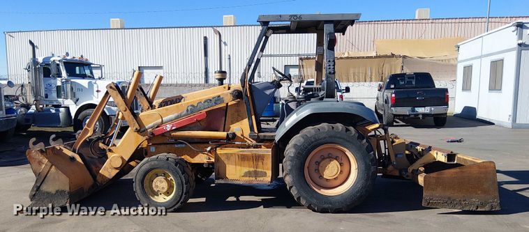 image for item EE5012 2004 Case 570 MXT landscape tractor