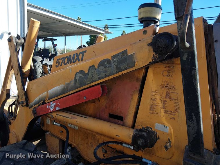 image for item EE5012 2004 Case 570 MXT landscape tractor