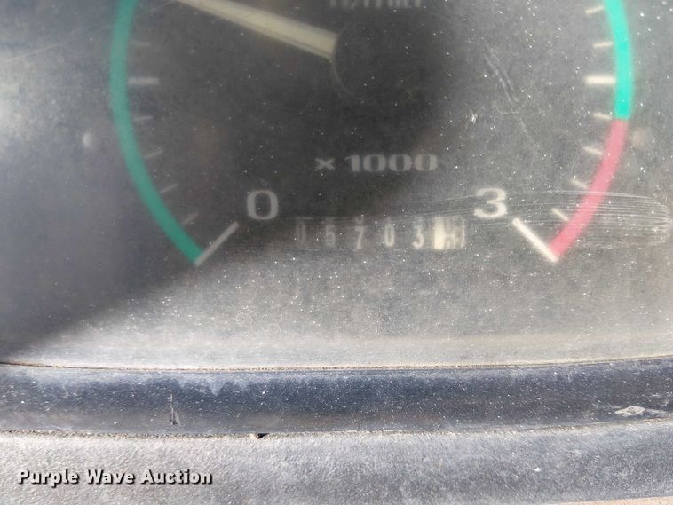 image for item EE5012 2004 Case 570 MXT landscape tractor