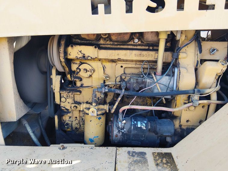 image for item EE5013 1973 Hyster 9WR pneumatic roller