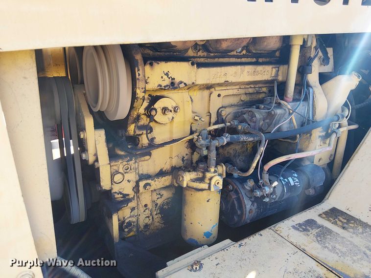 image for item EE5013 1973 Hyster 9WR pneumatic roller