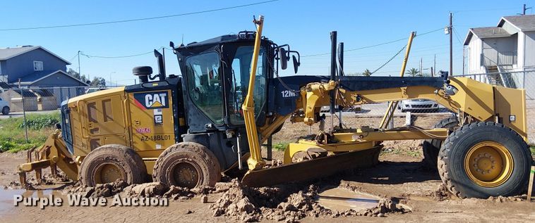 MOTOCONFORMADORA CATERPILLAR 12M3 2019