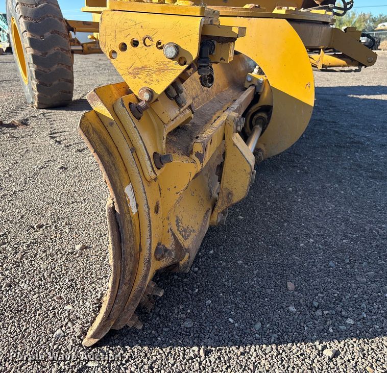 image for item EE5014 2019 Caterpillar 12M3 motor grader