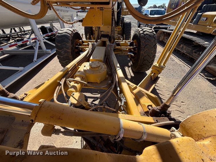 image for item EE5014 2019 Caterpillar 12M3 motor grader