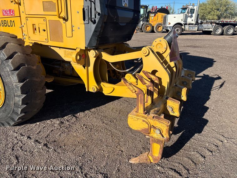 image for item EE5014 2019 Caterpillar 12M3 motor grader