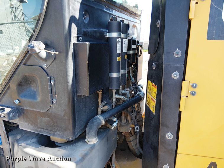 image for item EE5014 2019 Caterpillar 12M3 motor grader