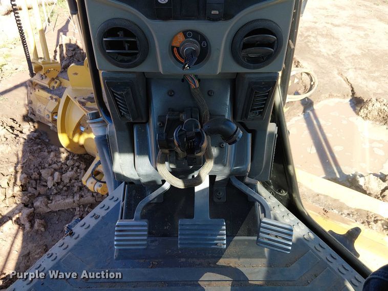 image for item EE5014 2019 Caterpillar 12M3 motor grader