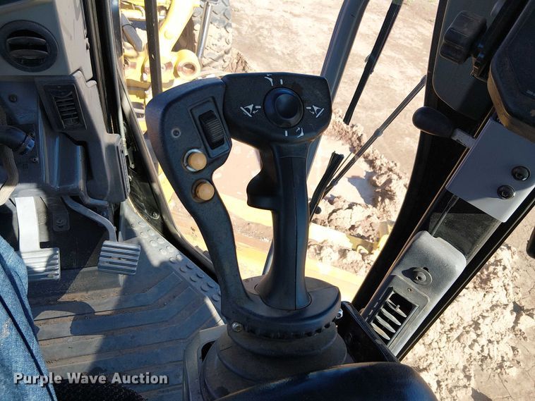 image for item EE5014 2019 Caterpillar 12M3 motor grader