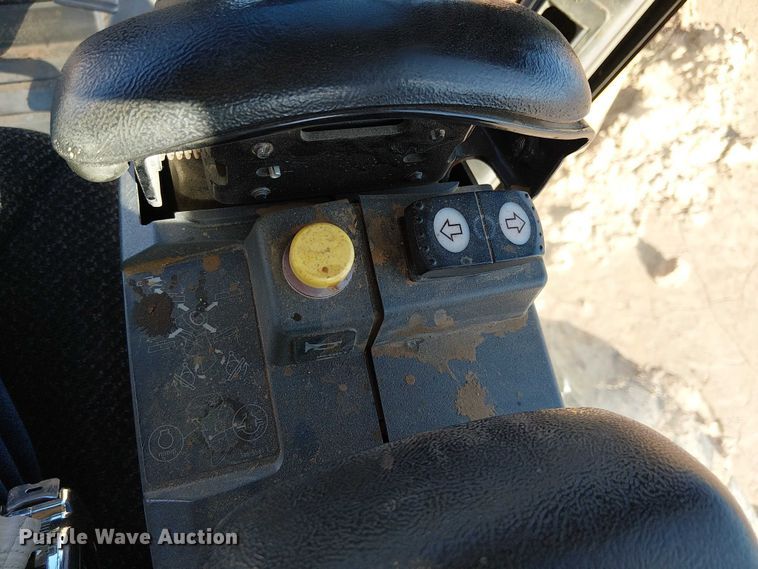 image for item EE5014 2019 Caterpillar 12M3 motor grader