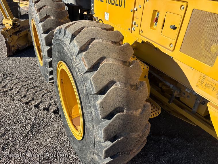 image for item EE5014 2019 Caterpillar 12M3 motor grader