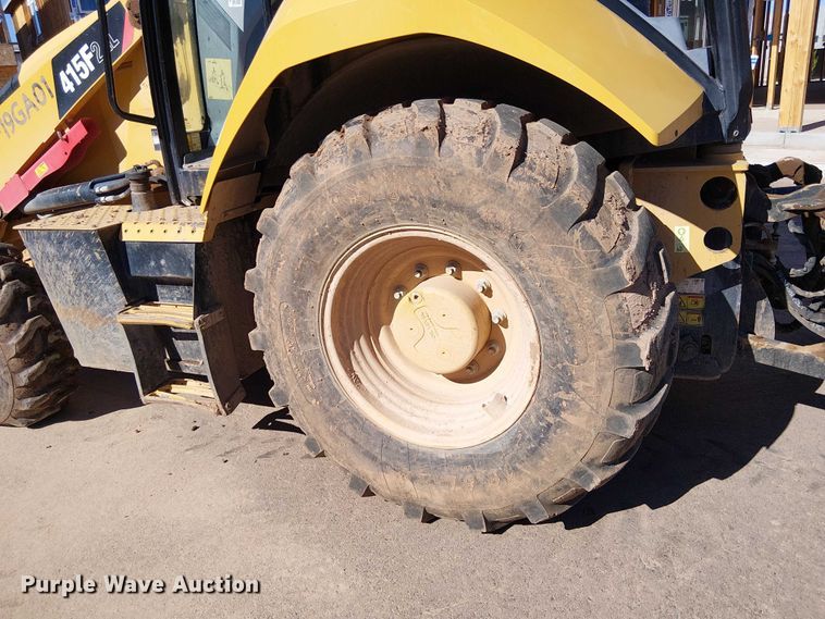 image for item EE5015 2020 Caterpillar 415F2IL landscape tractor