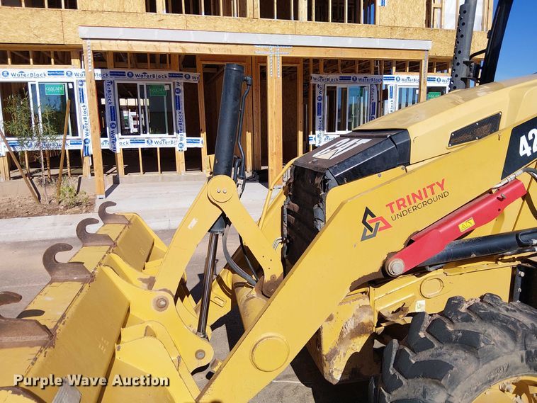 image for item EE5016 2020 Caterpillar 420F2 ST backhoe