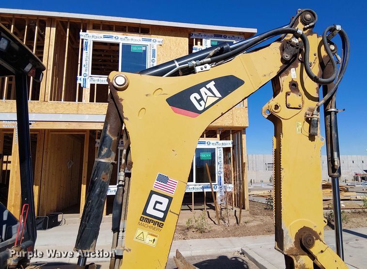 image for item EE5016 2020 Caterpillar 420F2 ST backhoe