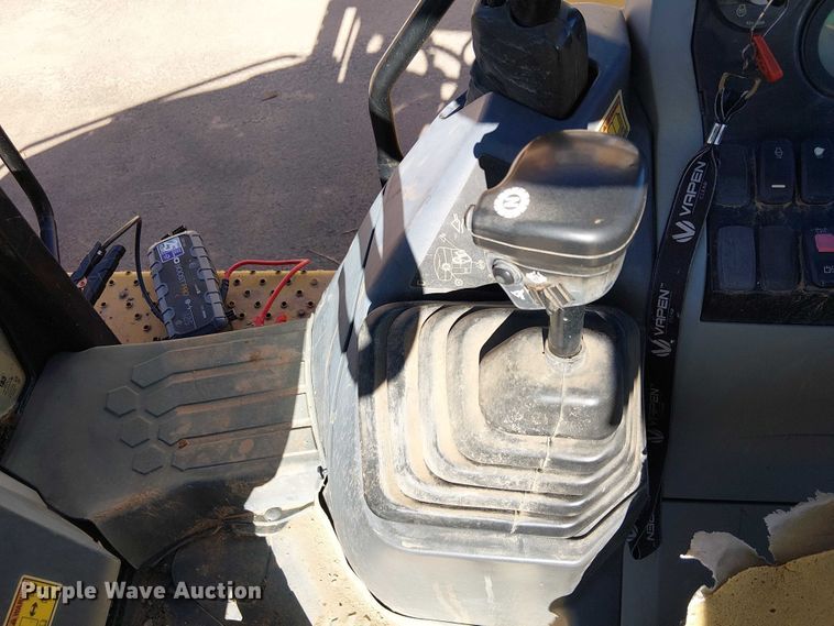 image for item EE5016 2020 Caterpillar 420F2 ST backhoe