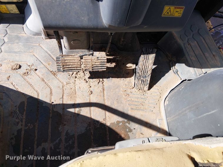 image for item EE5016 2020 Caterpillar 420F2 ST backhoe