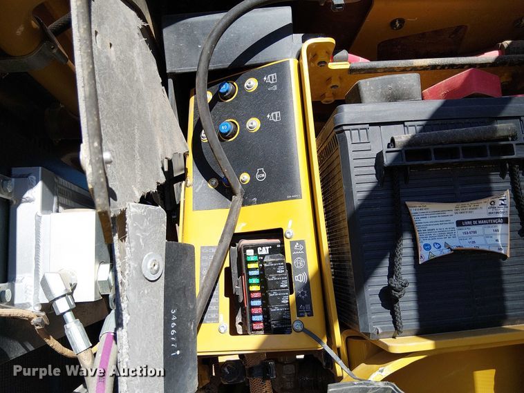 image for item EE5017 2023 Caterpillar 140 motor grader