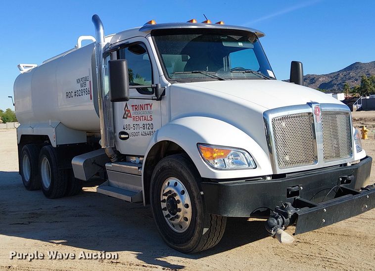 image for item EE5018 2024 Kenworth T480 water truck