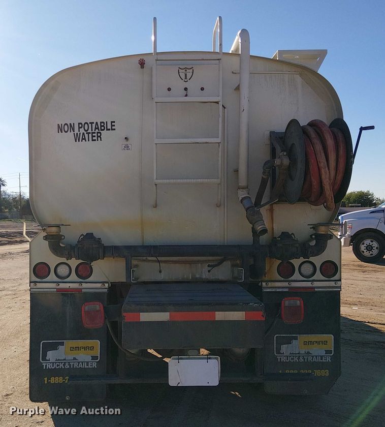 image for item EE5018 2024 Kenworth T480 water truck