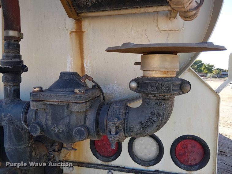 image for item EE5018 2024 Kenworth T480 water truck