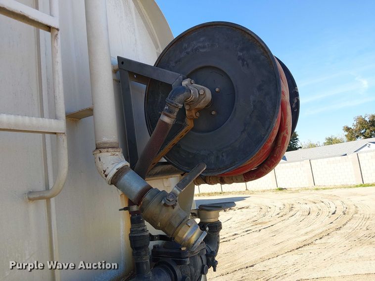 image for item EE5018 2024 Kenworth T480 water truck