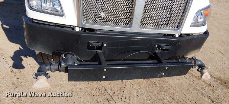 image for item EE5018 2024 Kenworth T480 water truck
