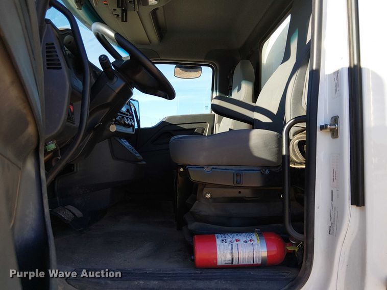 image for item EE5018 2024 Kenworth T480 water truck