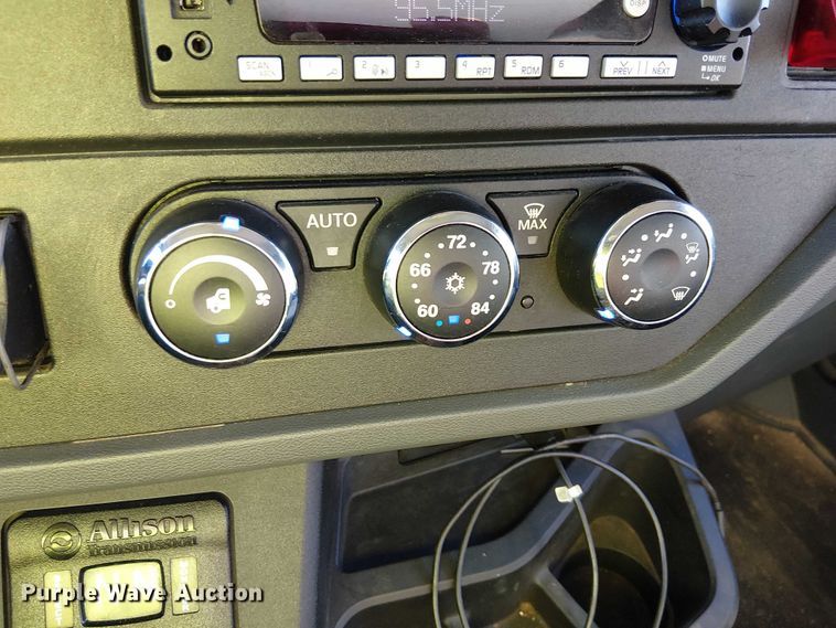 image for item EE5018 2024 Kenworth T480 water truck