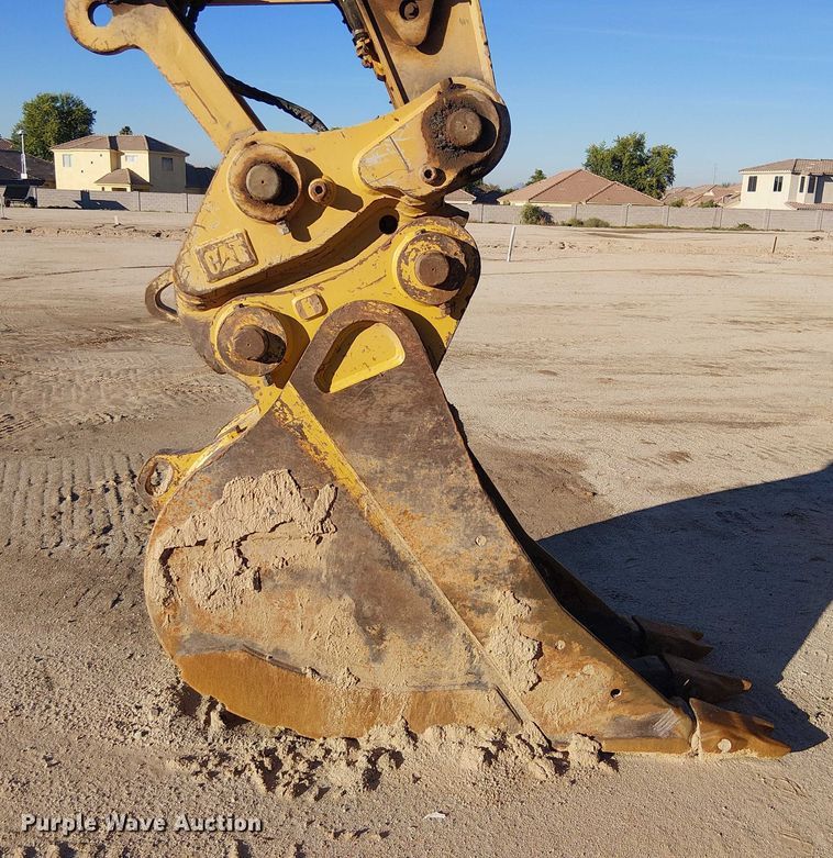 image for item EE5020 2022 Caterpillar 320 excavator