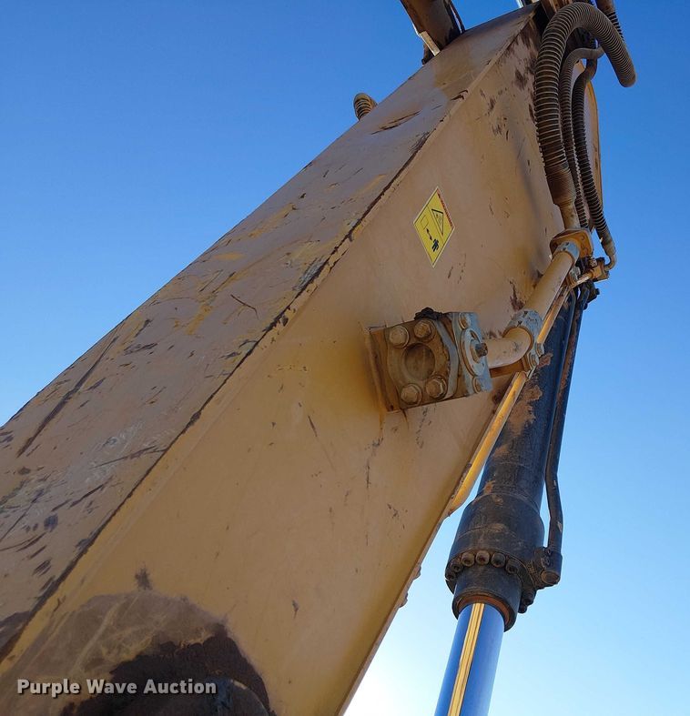 image for item EE5020 2022 Caterpillar 320 excavator