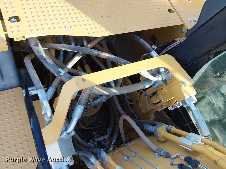 image for item EE5020 2022 Caterpillar 320 excavator