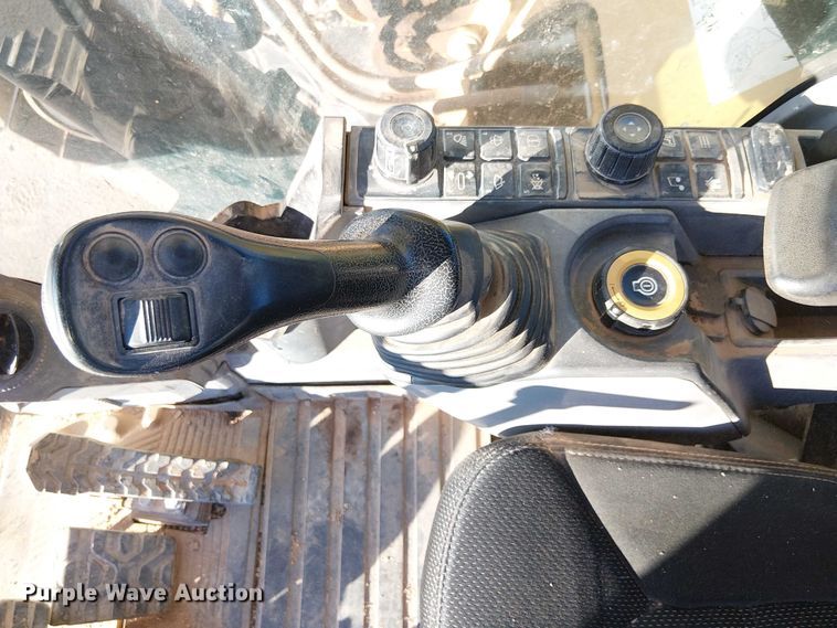 image for item EE5020 2022 Caterpillar 320 excavator