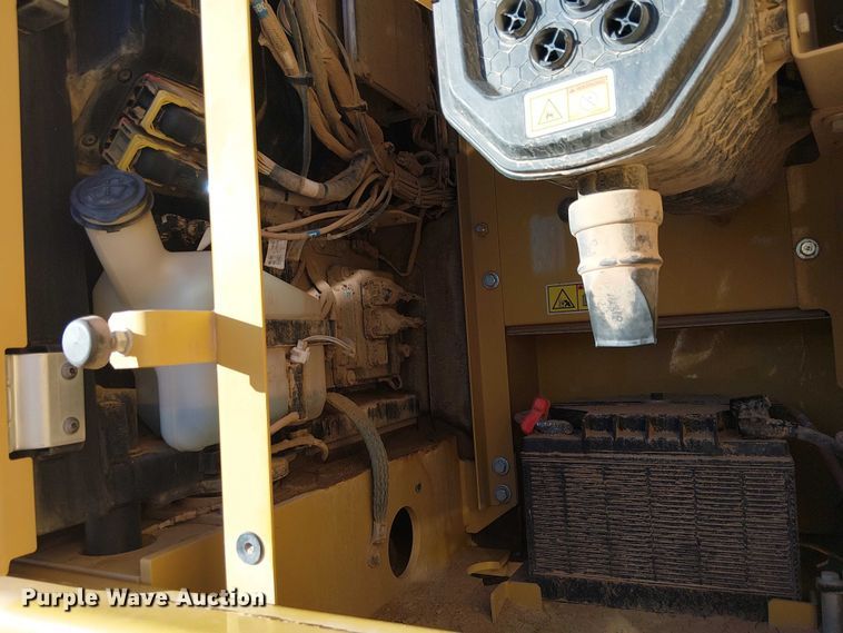 image for item EE5020 2022 Caterpillar 320 excavator