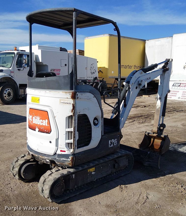 EXCAVADORA 2016 BOBCAT E20