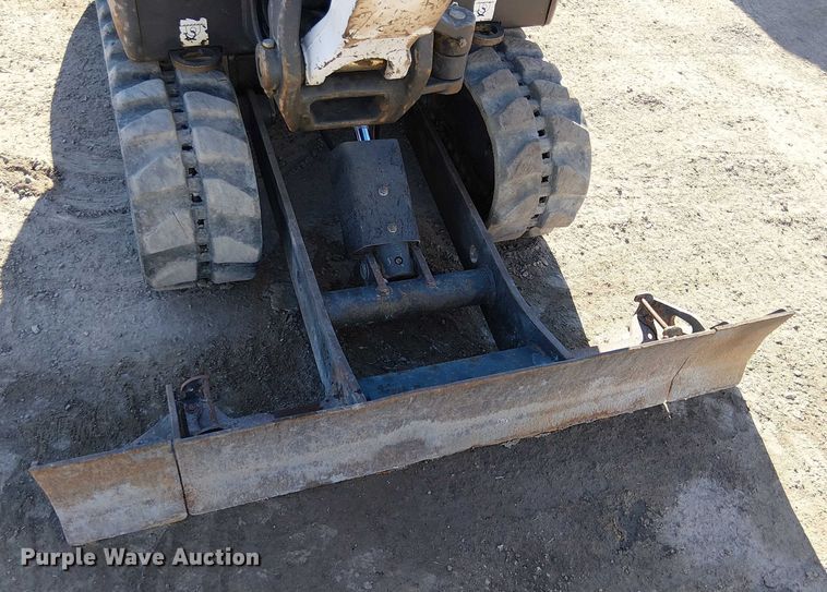image for item EE5022 2016 Bobcat E20 mini excavator