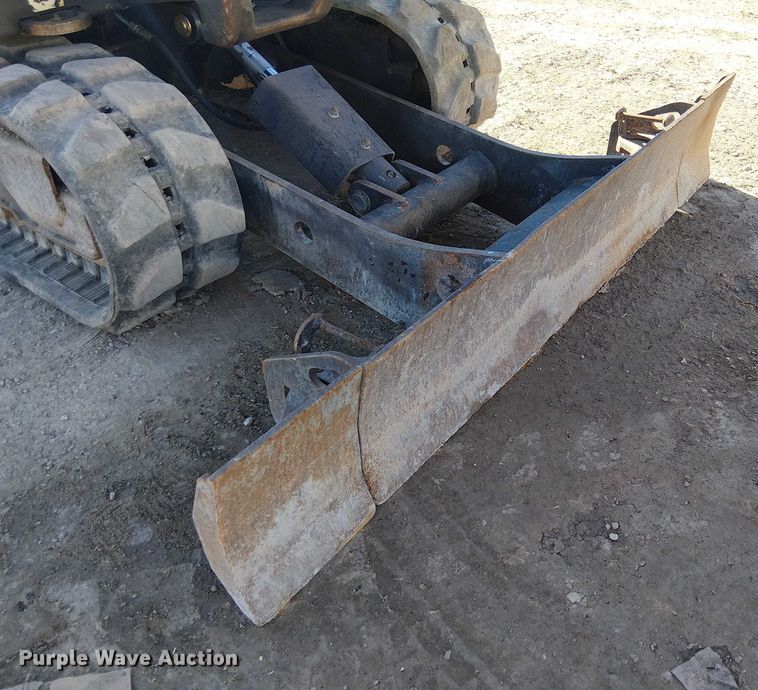 image for item EE5022 2016 Bobcat E20 mini excavator