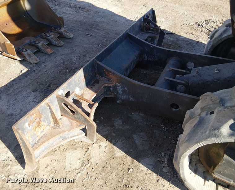 image for item EE5022 2016 Bobcat E20 mini excavator