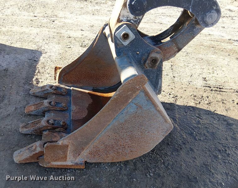 image for item EE5022 2016 Bobcat E20 mini excavator