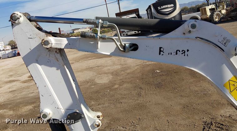 image for item EE5022 2016 Bobcat E20 mini excavator