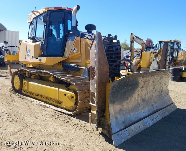 image for item EE5054 2015 John Deere 750K XLT dozer