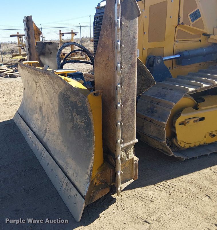 image for item EE5054 2015 John Deere 750K XLT dozer