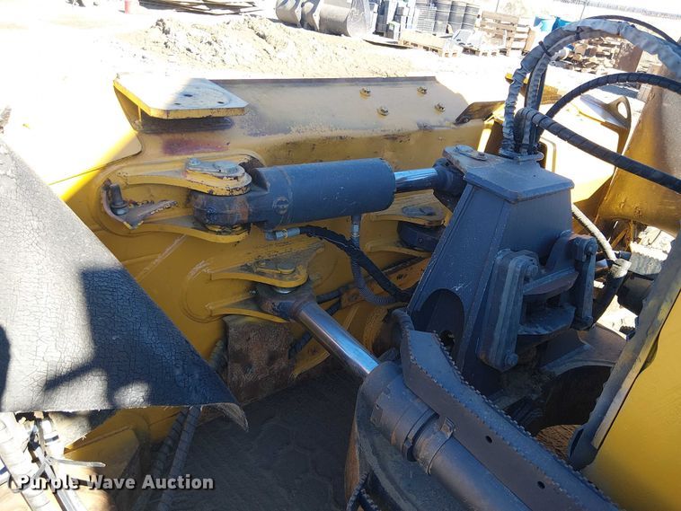 image for item EE5054 2015 John Deere 750K XLT dozer