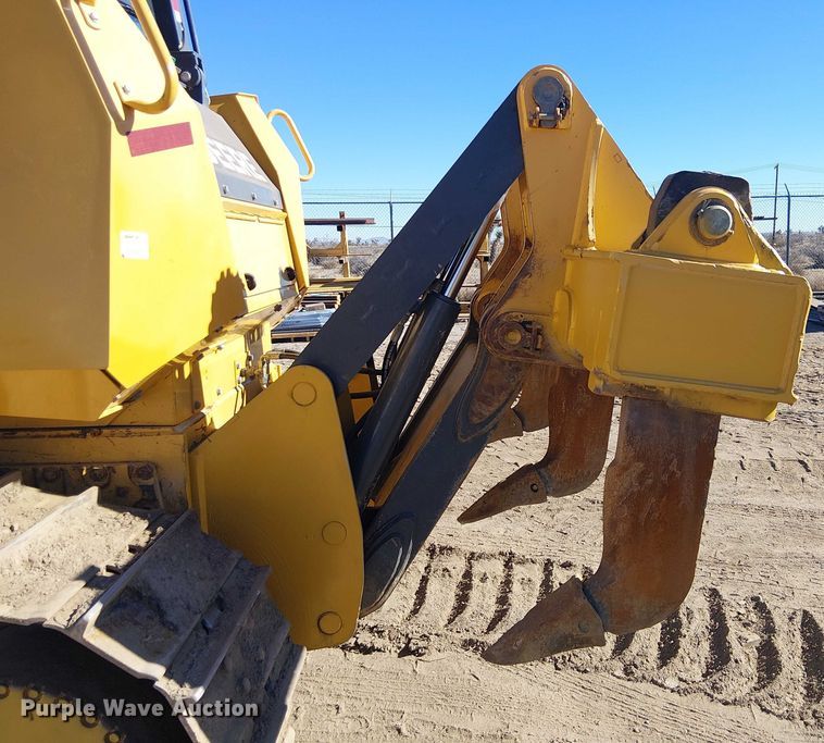 image for item EE5054 2015 John Deere 750K XLT dozer