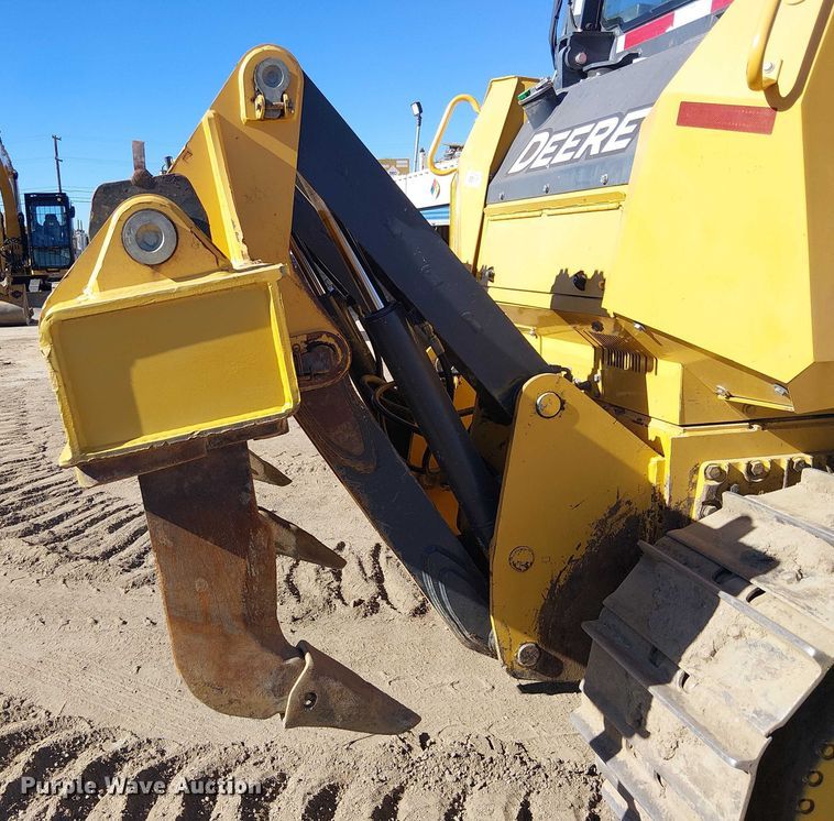 image for item EE5054 2015 John Deere 750K XLT dozer