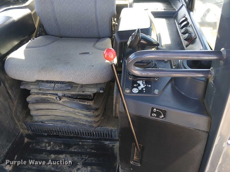 image for item EE5054 2015 John Deere 750K XLT dozer