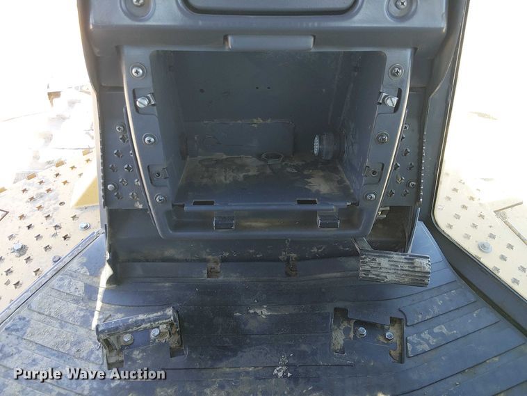 image for item EE5054 2015 John Deere 750K XLT dozer