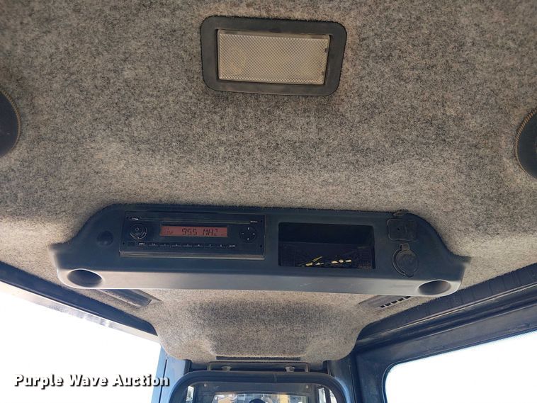 image for item EE5054 2015 John Deere 750K XLT dozer