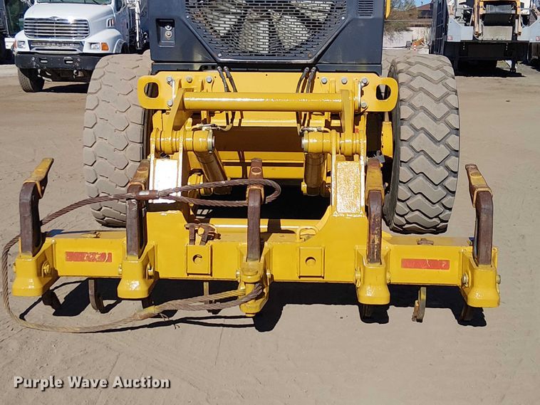 image for item EE5055 2015 John Deere 772 GP motor grader