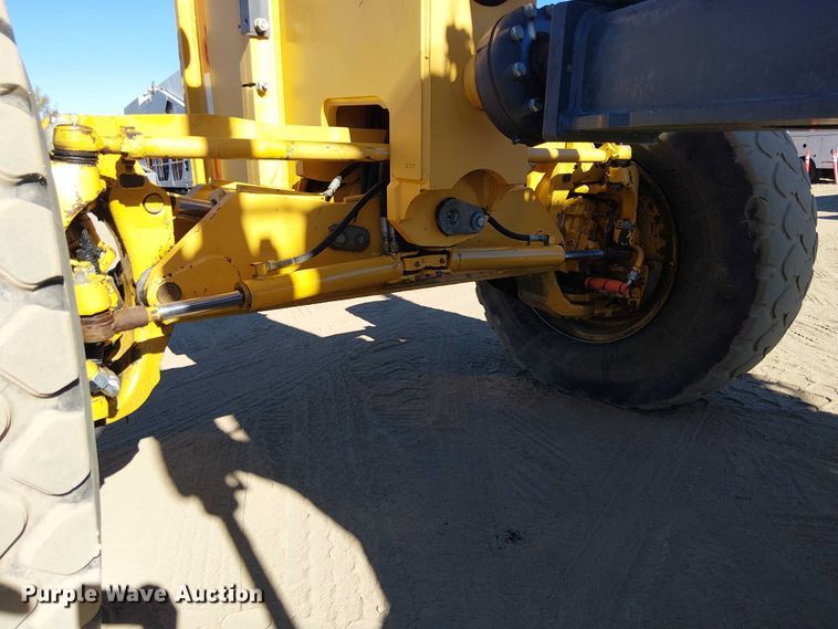 image for item EE5055 2015 John Deere 772 GP motor grader