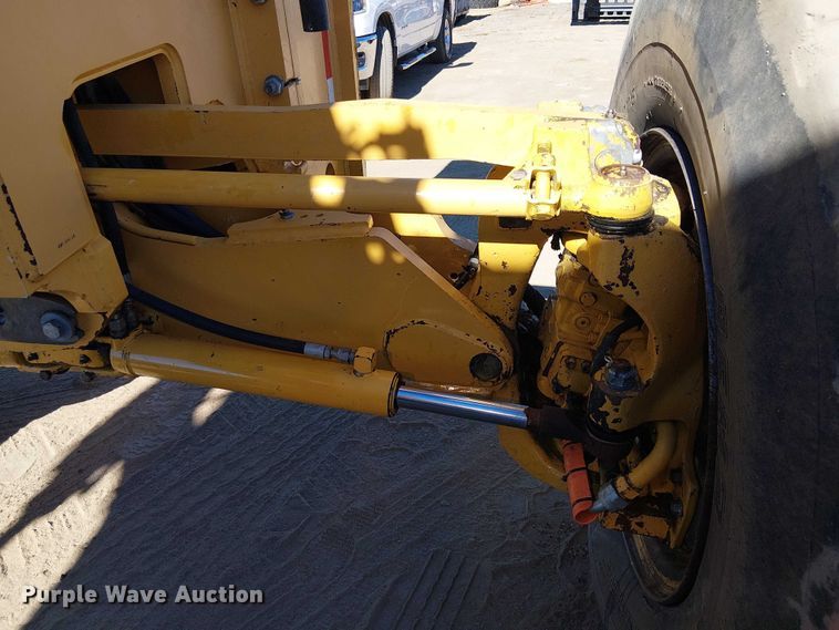 image for item EE5055 2015 John Deere 772 GP motor grader