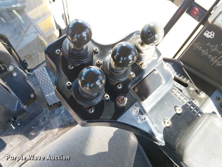 image for item EE5055 2015 John Deere 772 GP motor grader